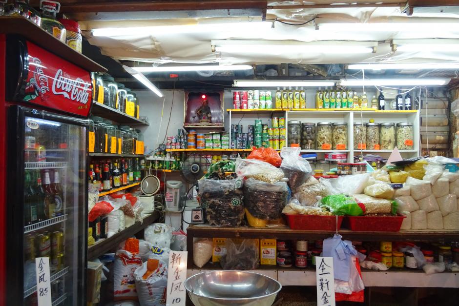 為服務街坊雜貨店一年只休一天| 馬聞| 獨立媒體